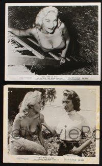 8r708 GIRL WITH AN ITCH 4 8x10 stills '58 all with sexy bad girl hitchhiker Kathy Marlowe!