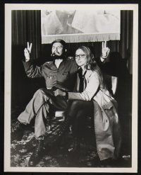 8r980 UP THE SANDBOX 2 8x10 stills '73 Streisand with Morales as Fidel Castro & in Africa!