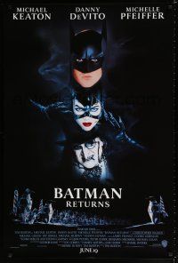8t086 BATMAN RETURNS advance DS 1sh '92 close-up of Danny DeVito as the Penguin, Tim Burton!