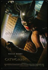 8t164 CATWOMAN int'l advance DS 1sh '04 great image of sexy Halle Berry in mask!