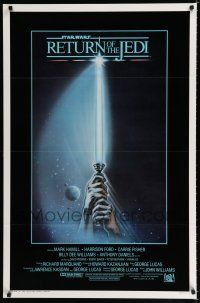 8t623 RETURN OF THE JEDI int'l 1sh '83 George Lucas classic, art of hands holding lightsaber!