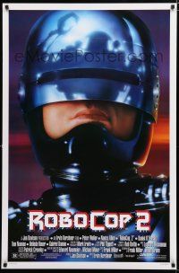 8t637 ROBOCOP 2 1sh '90 great close up of cyborg policeman Peter Weller, sci-fi sequel!