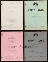 8w065 LOT OF 4 TV SCRIPTS '70s from episodes of Happy Days & Laverne and Shirley!