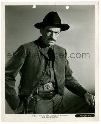 9a357 GUNFIGHTER 8x10 key book still '50 full-length c/u of Gregory Peck with gun holstered!