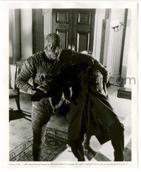 9a641 MUMMY 8.25x10 still '59 c/u of Christopher Lee as the bandaged monster attacking man!