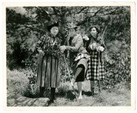 9a903 TISH 8.25x10 still '42 wacky hillbilly Marjorie Main, Zasu Pitts & Aline MacMahon hunting!