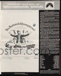 9c500 WILLY WONKA & THE CHOCOLATE FACTORY pressbook '71 Gene Wilder, it's scrumdidilyumptious!