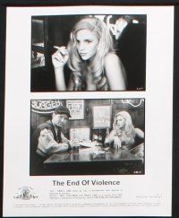 9c790 END OF VIOLENCE presskit w/ 6 stills '97 Wim Wenders, Gabriel Byrne, Andie MacDowell!