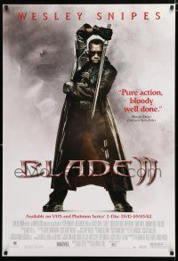 9e760 BLADE II video poster '02 great image of Wesley Snipes in leather coat w/sword!