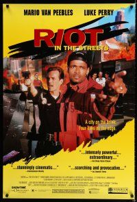 9e902 RIOT video poster '97 Mario Van Peebles & Luke Perry in the streets!