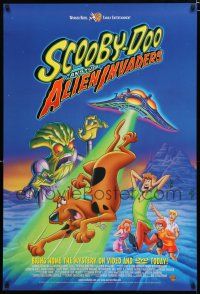9e909 SCOOBY-DOO & THE ALIEN INVADERS video poster '00 wacky classic animated cartoon mystery!