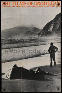 9e169 FILMS OF DAVID LEAN 2-sided film festival poster '70 cool image of director on beach!