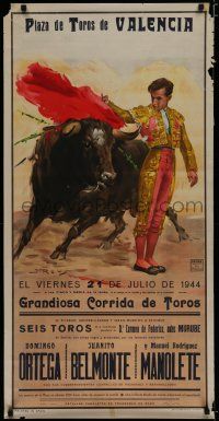 9e428 PLAZA DE TOROS DE VALENCIA Spanish special 21x42 '44 Reus art of toreador & bull!