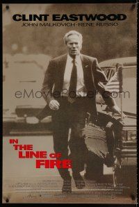 9m400 IN THE LINE OF FIRE DS 1sh '93 Clint Eastwood as Secret Service bodyguard!