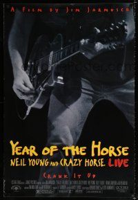 9m843 YEAR OF THE HORSE 1sh '97 Neil Young close-up cranking it up, Jim Jarmusch, rock & roll!