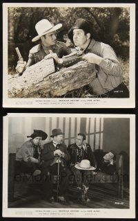 9p971 MOUNTAIN RHYTHM 2 8x10 stills '39 western cowboys Gene Autry and Smiley Burnette!