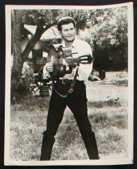 9p252 FASTEST GUITAR ALIVE 50 8x10 stills '67 singer Roy Orbison has guitar that fires bullets!