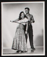 9p802 HOT BLOOD 4 8x10 stills '56 Cornel Wilde, Jane Russell, directed by Nicholas Ray!