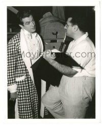 9y177 CAMILLE candid 8.25x10 still '37 George Cukor discusses a scene with Robert Taylor by Grimes!