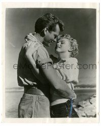 9y193 CLASH BY NIGHT 8.25x10 still '52 Keith Andes passionately embracing sexy Marilyn Monroe!