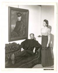 9y341 GHOST & MRS. MUIR 8.25x10.25 still '47 Gene Tierney & Rex Harrison under his painted portrait!