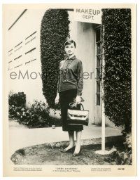 9y382 GREEN MANSIONS candid 8x10.25 still '59 Audrey Hepburn standing outside Makeup Department!