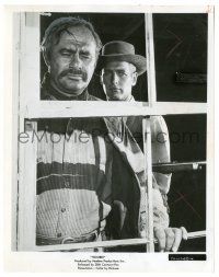 9y409 HOMBRE 8x10.25 still '66 c/u of Paul Newman with gun behind Martin Balsam at window!