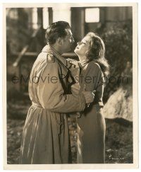 9y645 OUT OF THE PAST 8x10 key book still '47 Robert Mitchum embracing Jane Greer by the hideout!