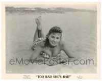 9y915 TOO BAD SHE'S BAD 8x10 still '55 best image of sexy Sophia Loren in swimsuit on the beach!