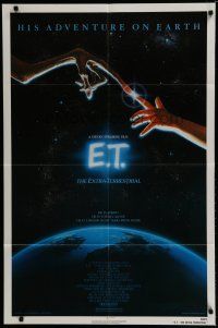 9z336 E.T. THE EXTRA TERRESTRIAL 1sh '82 Drew Barrymore, Steven Spielberg classic, Alvin art!