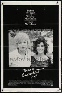 9z913 TERMS OF ENDEARMENT 1sh '83 great close up of Shirley MacLaine & Debra Winger!