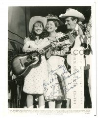 1a552 MINNIE PEARL signed 8.25x10 still '80 as herself w/Sissy Spacek in The Coal Miner's Daughter!