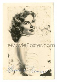 1a293 RHONDA FLEMING signed 4x6 postcard '54 waist-high smiling portrait of the sexy redhead!