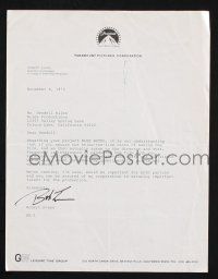 1a117 ROBERT EVANS signed 8.5x11 letter '72 discussing a new movie with Paramount producer!