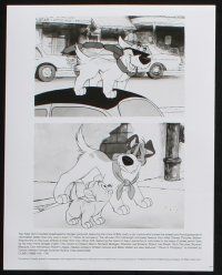 1b765 OLIVER & COMPANY presskit w/ 6 stills '88 images of Walt Disney cats & dogs in New York City!