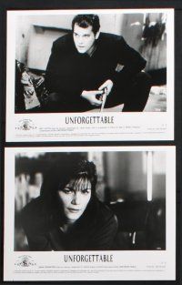 1b664 UNFORGETTABLE presskit w/ 8 stills '96 Ray Liotta, Linda Fiorentino, directed by John Dahl!