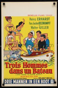 1c118 DREI MANN IN EINEM BOOT Belgian '61 art of men in boat & sexy girls on dock!
