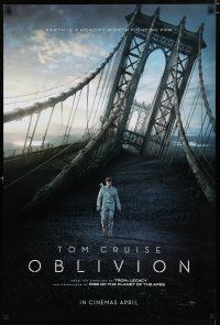 1c260 OBLIVION teaser DS English 1sh '13 Morgan Freeman, cool image of Tom Cruise on bridge!