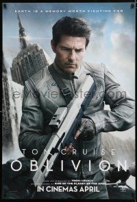 1c259 OBLIVION teaser DS English 1sh '13 image of Tom Cruise w/gun & waterfall in city!