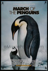 1d521 MARCH OF THE PENGUINS DS 1sh '05 Luc Jacquet, great image of baby w/parent!
