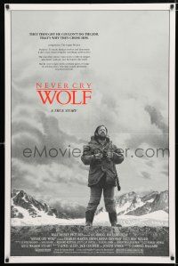 1d587 NEVER CRY WOLF 1sh '83 Walt Disney, great image of Charles Martin Smith alone in wild!