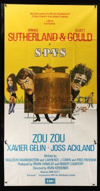 1f013 SPYS English 3sh '74 completely different art of Elliott Gould & Donald Sutherland!