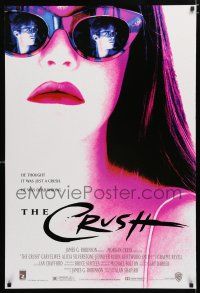 1k167 CRUSH DS 1sh '93 cool image of Alicia Silverstone with Cary Elwes in her sunglasses!