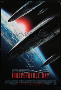 1k377 INDEPENDENCE DAY style B advance DS 1sh '96 great image of alien ships coming to Earth!