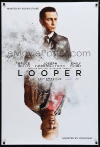 1k450 LOOPER teaser DS 1sh '12 cool image of Bruce Willis & Joseph Gordon-Levitt!