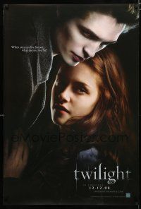 1k792 TWILIGHT teaser DS 1sh '08 c/u of Kristen Stewart & Robert Pattinson, vampire couple!