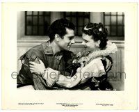1m339 FIRE OVER ENGLAND 8x10.25 still '37 great romantic c/u of Laurence Olivier & Vivien Leigh!