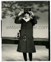 1m367 FUNNY GIRL 8x10 still '69 great close up of Barbra Streisand touching her hat on stage!