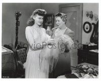 1m386 GHOSTS ON THE LOOSE 7.25x9.25 still '43 super young Ava Gardner smiling at Blanche Payson!