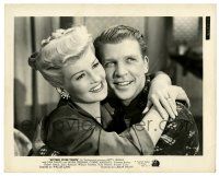1m655 MOTHER WORE TIGHTS 8.25x10.25 still '47 c/u of smiling Betty Grable hugging Dan Dailey!